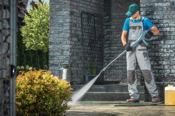 Best Parking Lot and Garage Cleaning  in Strathmore, CA